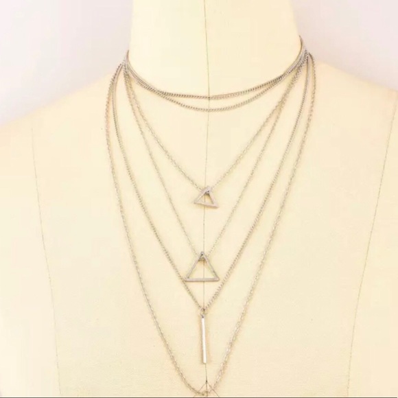 ☀️SALE☀️Silver Multi-Layer Boho Geometric Necklace - Picture 3 of 3